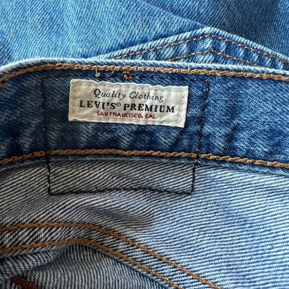 Levi's 501 Denim Cutoff Shorts Vintage with Button Fly Size 33 - Picture 10 of 14